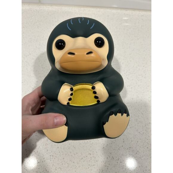 Fantastic Beasts The Noble Collection Niffler Squishy Toy 7.5” Rare Hard To Find - Picture 2 of 9
